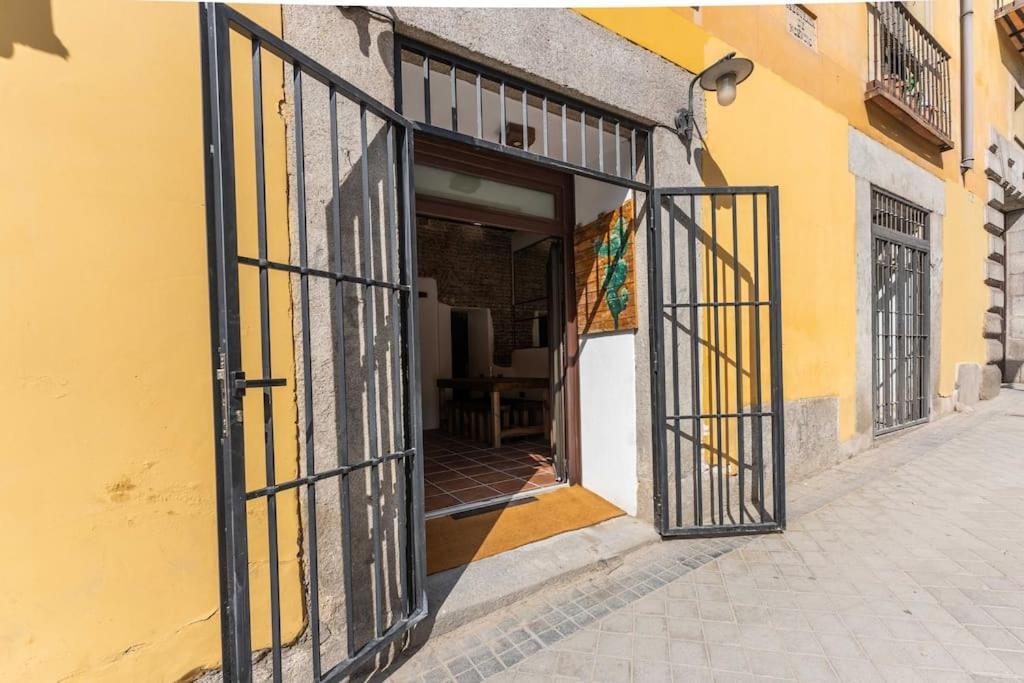Encantador Apartamento En Calle Segovia Madryt Zewnętrze zdjęcie